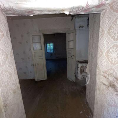 Продаётся кирпичный дом 27кв.м. в с. Бахарево , 30 соток ...